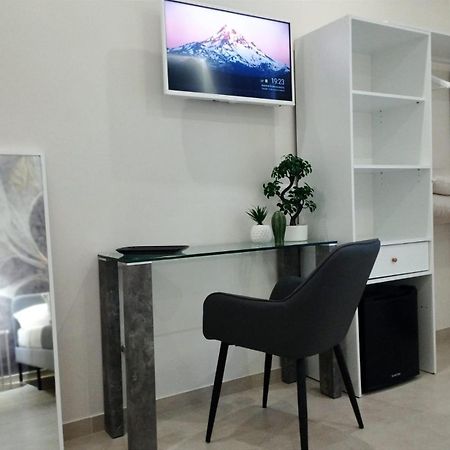 Agatha Modern Elegant Rooms SantʼAgata di Militello Buitenkant foto