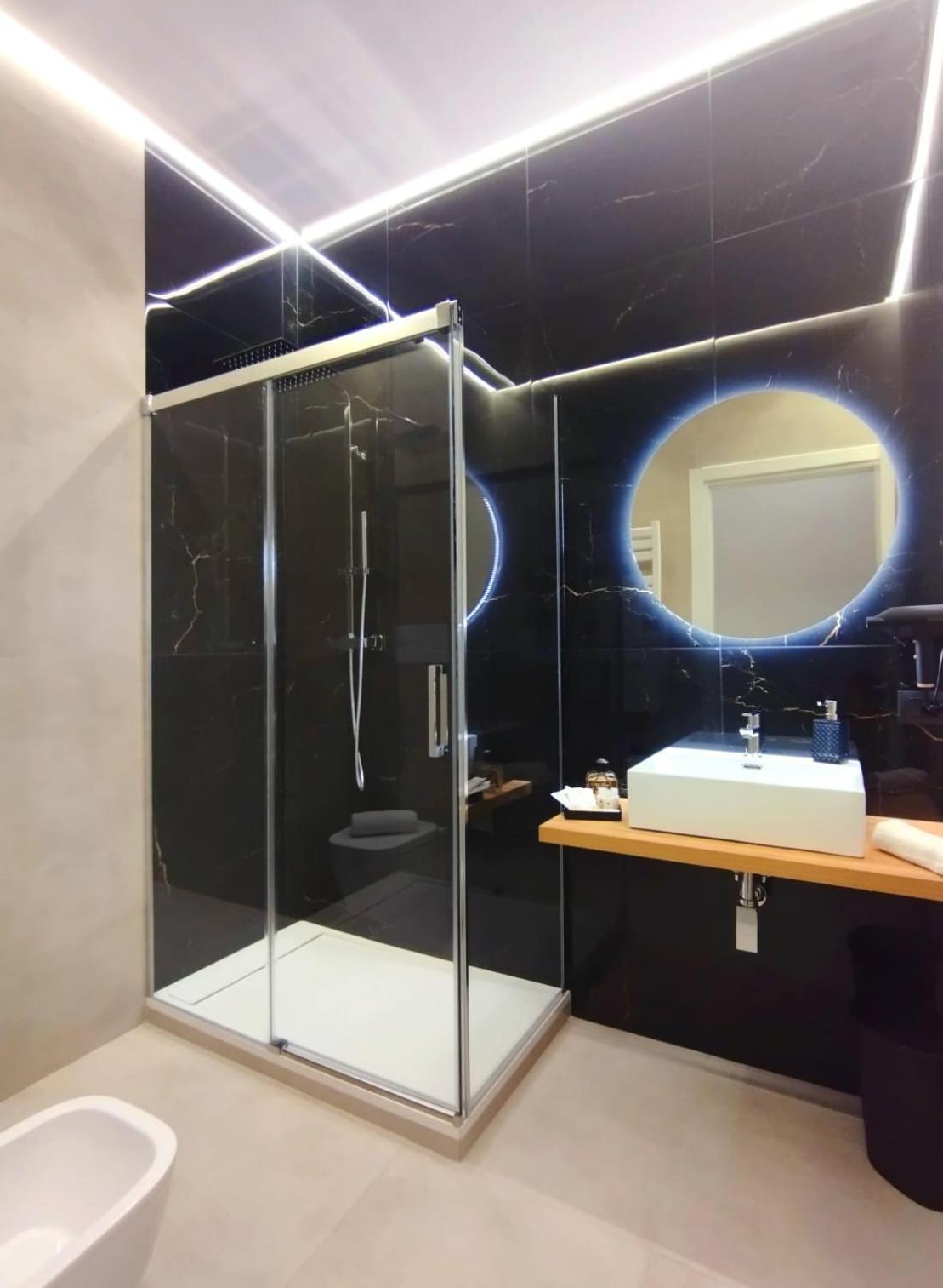 Agatha Modern Elegant Rooms SantʼAgata di Militello Buitenkant foto