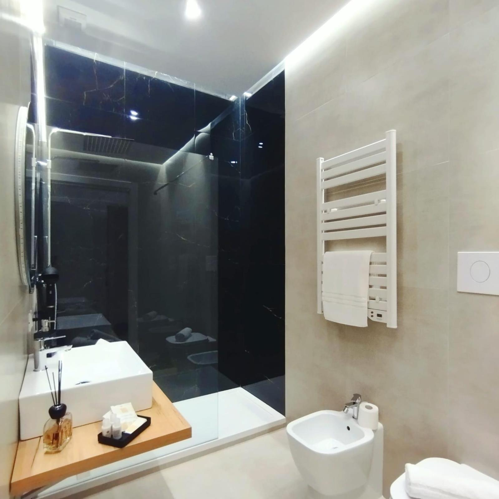 Agatha Modern Elegant Rooms SantʼAgata di Militello Buitenkant foto
